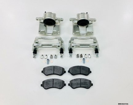 2 x Front Brake Caliper & brake Pads for Dodge Nitro KA 2007-2011 BRK/KA/010A