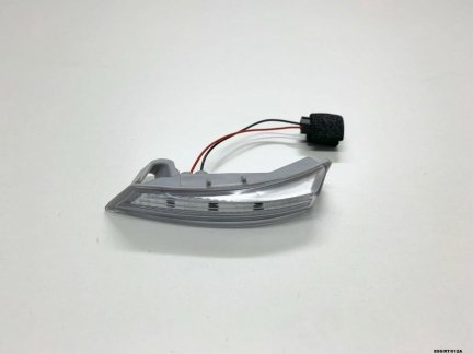 Outside Mirror Left Indicator for Chrysler Voyager RT 2008-2017 ESS/RT/012A