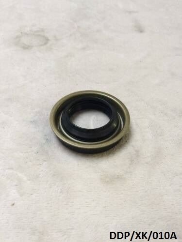 Front Axle Shaft Seal for Jeep Grand Cherokee / Commander 2005-2010 DDP/XK/010A