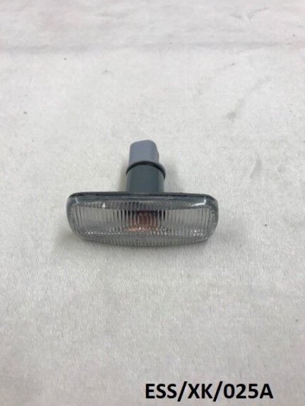 Fender Repeater (Marker) Light for Jeep Commander XK 2006-2010  ESS/XK/025A