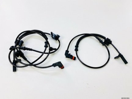2 x Rear ABS Sensor Right & Left for Chrysler 300C RWD 2005-2010 ABS/300C/003A