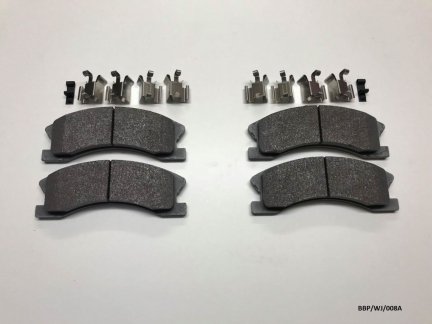 Front Brake Pads SET for Jeep Grand Cherokee WJ 1999-2004 AKEBONO BBP/WJ/008A