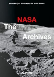 The NASA Archives. 40th Ed. wer. angielska