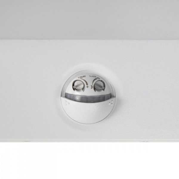 Maclean Lampa LED z czujnikiem zmierzchu i ruchu MCE344W