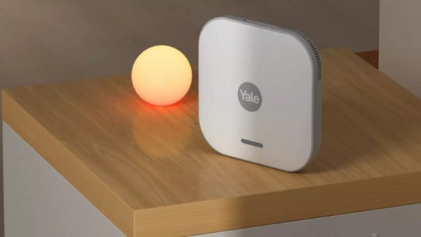 YALE HOME Zestaw startowy inteligentnego alarmu
