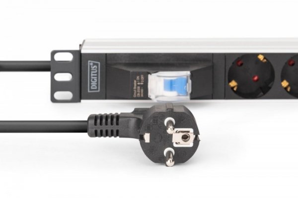Digitus Listwa zasilająca PDU Rack 19" z wyłącznikiem nadprądowym Typ C 16A, 7 gniazd Schuko CEE 7/3 (45°), kabel 1,8m wtyk