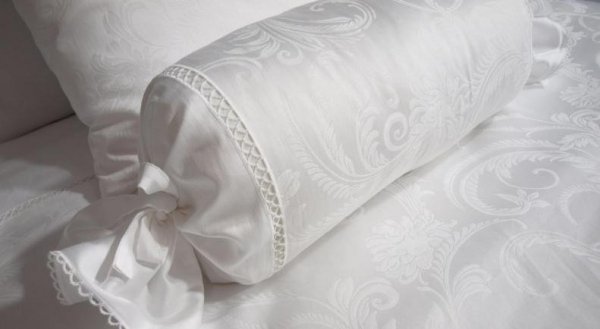 Elegancka poszewka żakardowa z włoskiej satyny biała 40x40