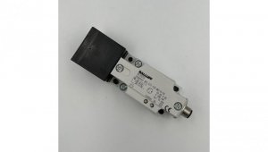 BES 517-132-M3-H-S4 Czujnik indukcyjny standardowy BES0202