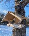 Karmnik dla ptaków kryty słomą Duży - sklep z wiklina - zdjęcie