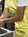 WASSERFESTE SCHÜRZE FÜR DIE FLEISCHVERARBEITENDE INDUSTRIE MODELL 075