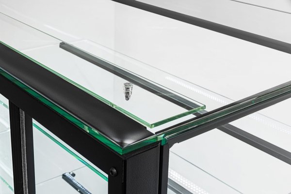 Witryna cukiernicza chłodnicza Dolce Visione Breve Premium 700 | wnętrze ze stali nierdzewnej | wersja obniżona | 700x670x1110+/-10 mm