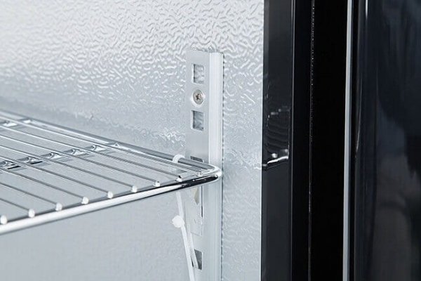 Barowa szafa chłodnicza  | chłodziarka podblatowa RQ-330SC | 318l | drzwi przesuwne | 3-drzwiowa | 1350x520x845 mm