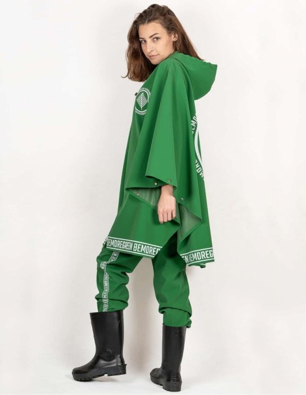 WATERPROOF OVERALLS 104