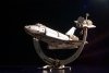 Puzzle 3D Drewniane Wahadłowiec NASA Discovery uGEARS