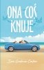 Ona coś knuje 
