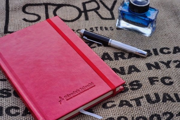 https://manufakturajelonki.pl/7705-jelonkowy-notes