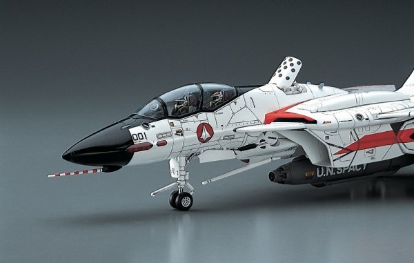 Hasegawa 65770 1/72 VF-0B "Macross Zero"