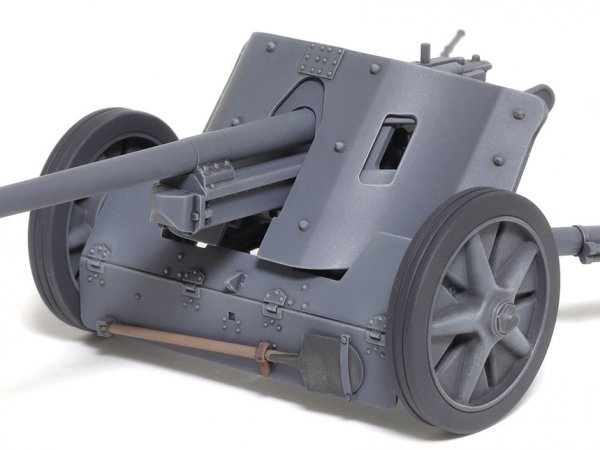 Tamiya 35392 1/35 German 5cm Anti-Tank Gun (Pak38)