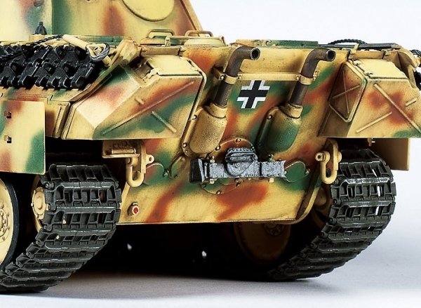 Tamiya 35345 1/35 Panther Ausf.D