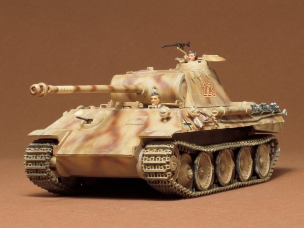 Tamiya 35065 Ger. Panther Med. Tank