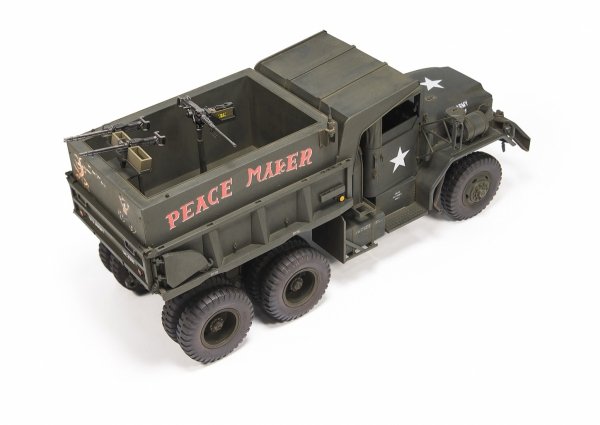 AFV Club AF35351 M51A2 5-Ton Dump Gun Truck 1/35