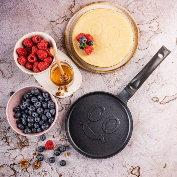 PATELNIA DO UŚMIECHNIĘTYCH NALEŚNIKÓW 18cm KLAUSBERG KB-7971