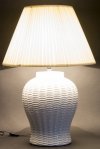 Duża wysoka 80x55x55 lampa z abażurem biała