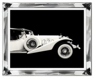 Reprodukcja w szklanej lustrzanej ramie samochód retro