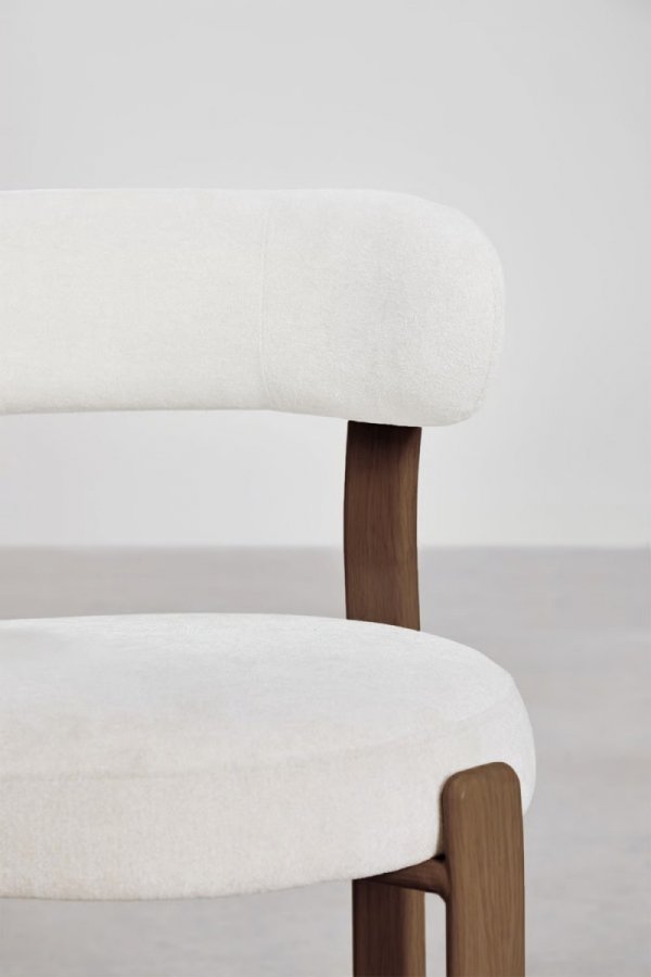 Zestaw 4 krzeseł SKLUM Jolie tapicerowanych szenilowych z metalową konstrukcją