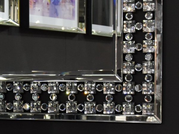 Kryształowe lustro wysokie do salonu dużego przedpokoju 