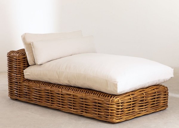 Leżak do ogrodu drewniany szezlong na taras Milo z komfortową miękką poduchą 
