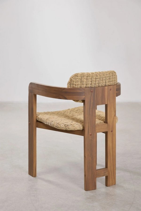 Krzesło ogrodowe z rattanu PE i drewna akacjowego – widok z boku