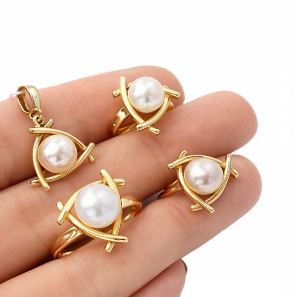 Komplet biżuterii z perłami złoto 585