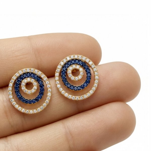 Kolczyki potrójne koła wysadzane kamieniami złoto 585