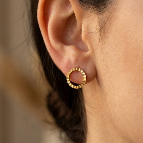 Kolczyki oponki sztyft grawer diamentowany złoto 585