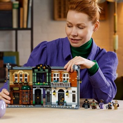 LEGO Klocki Icons 10351 Sherlock Holmes: Book nook