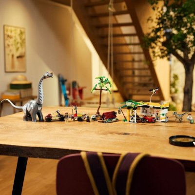 LEGO Klocki Jurassic World 76973 Na tropie tytanozaura i raptora