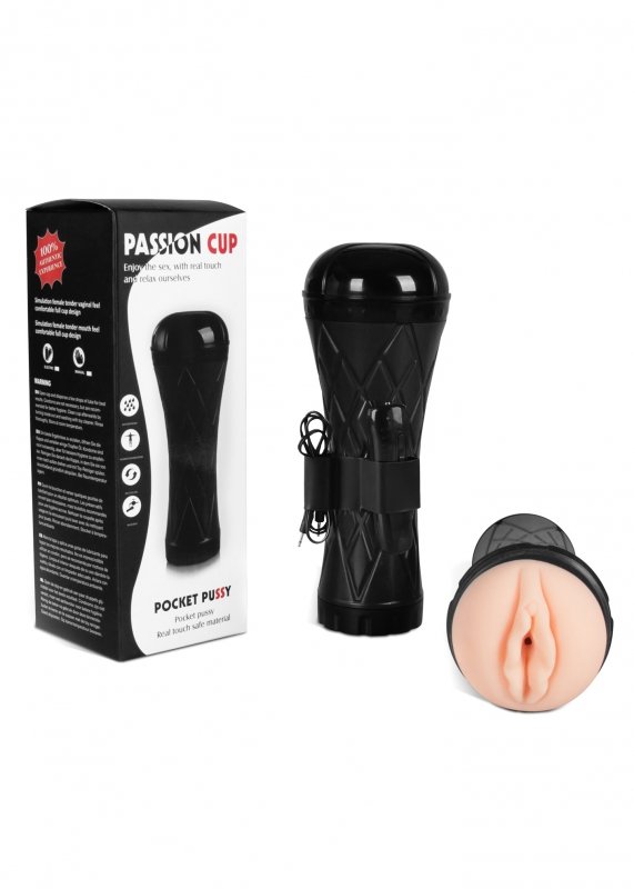 BossSeries Masturbator z wibracjami-Vagina cyber skin- Latarka