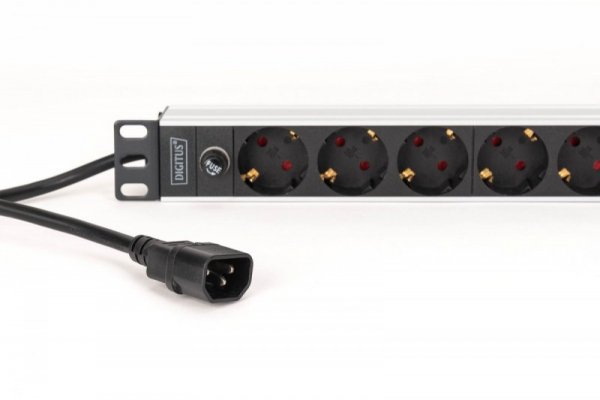 Digitus Listwa zasilająca PDU Rack 19" z bezpiecznikiem przeciążeniowym, 9 gniazd Schuko CEE 7/3 (45°), kabel 2m wtyk IEC C14, 10A, aluminiowa