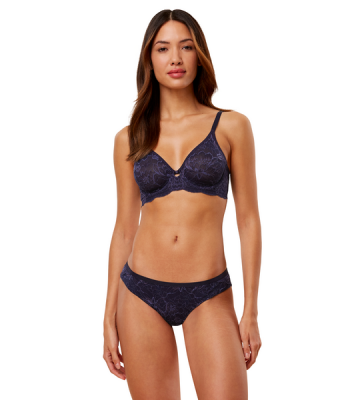 Majtki damskie brazyliany Amourette Charm T Brazilian 01 Triumph