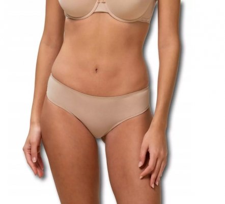 Majtki damskie Triumph Lovely Micro Brazilian String beżowe