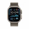 Apple Watch Ultra 2 GPS + Cellular, koperta 49 mm z tytanu w kolorze naturalnym z bransoletą mediolańską M z tytanu w kolorze na