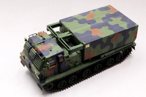 Trumpeter Model plastikowy M270/A1 Multiple Launch Rocket System