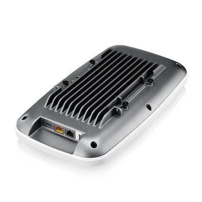 Zyxel Punkt dostępu AP Single Pack 802.11be AP, Smart Antenna, Standalone                  NebulaFlex 1 year Nebula Pro pack lic