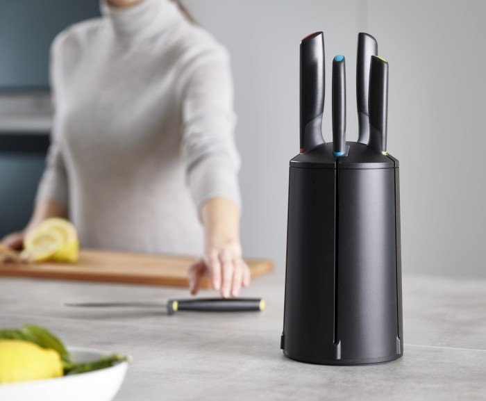 JJ - Zestaw 5 noży w bloku karuzeli, Elevate