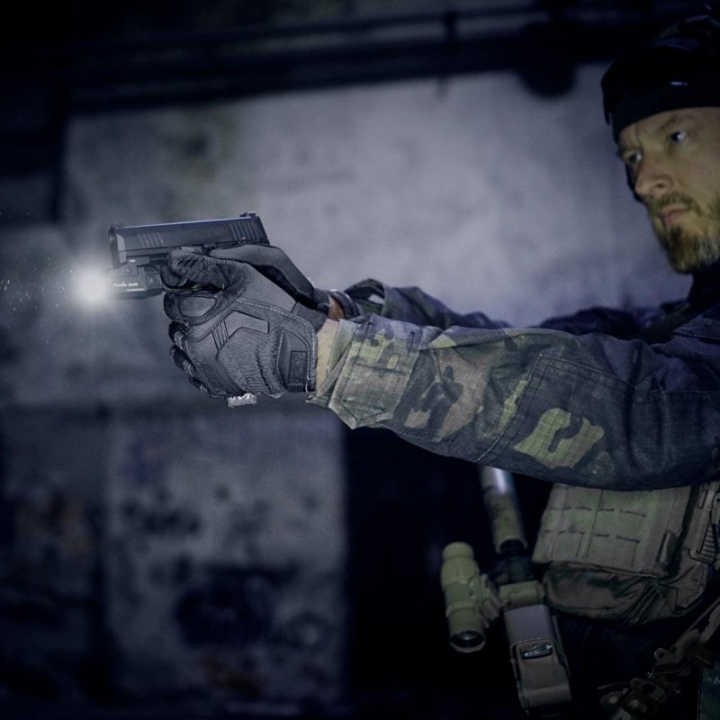 Latarka diodowa Fenix GL06-365