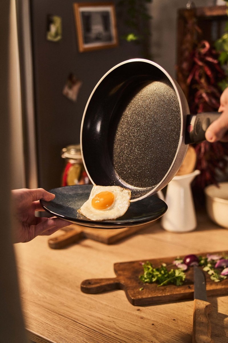 BALLARINI LEDRO Patelnia Płytka 20 Cm Ledro