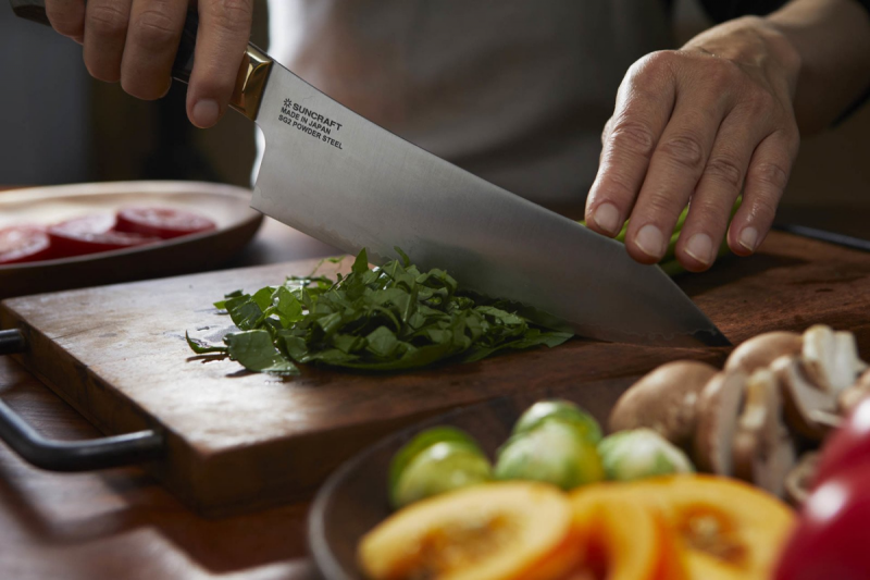 Nóż kuchenny Suncraft ELEGANCIA Chef 200 mm