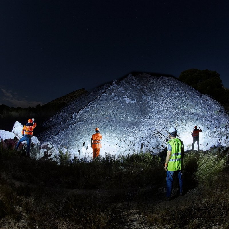 Latarka diodowa Fenix LR50R