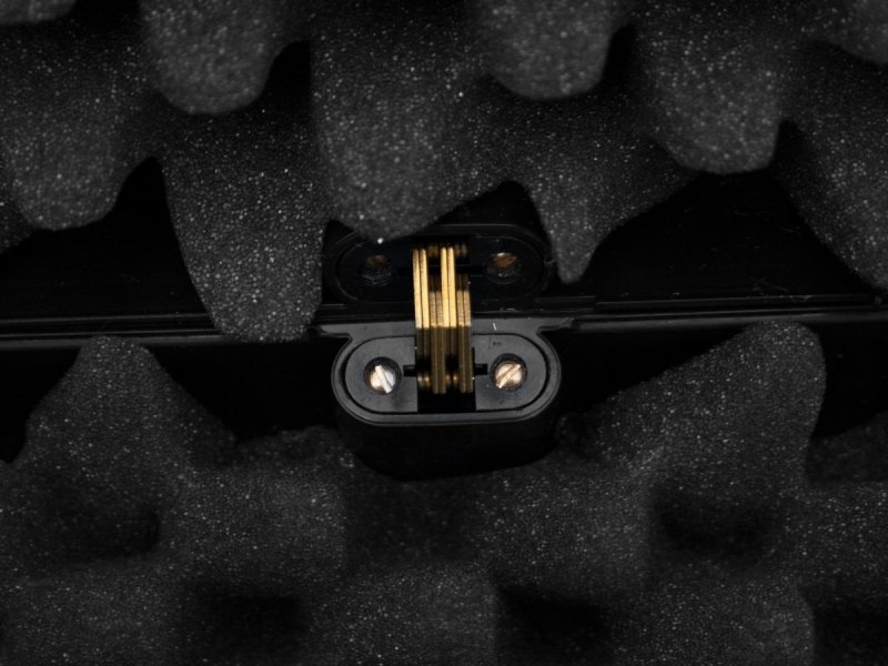 Kufer na broń czarny z zamkiem szyfrowym 125x25x11cm